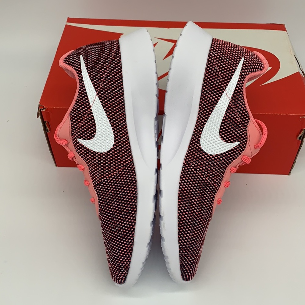 WMNS Nike TANJUN - Picture 5 of 11